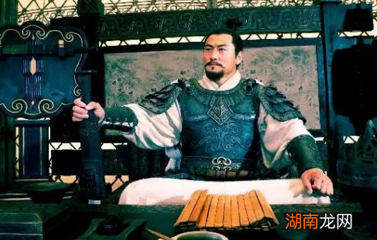 孙坚如果没死,他能打败曹操一统天下吗?