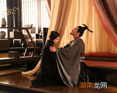 历史上真的有一女乱三曹之说吗 曹丕为什么要处死甄宓