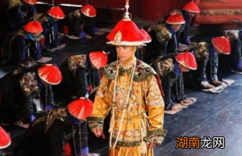 古代大臣的上早朝制度有多严格？能吃早饭吗？