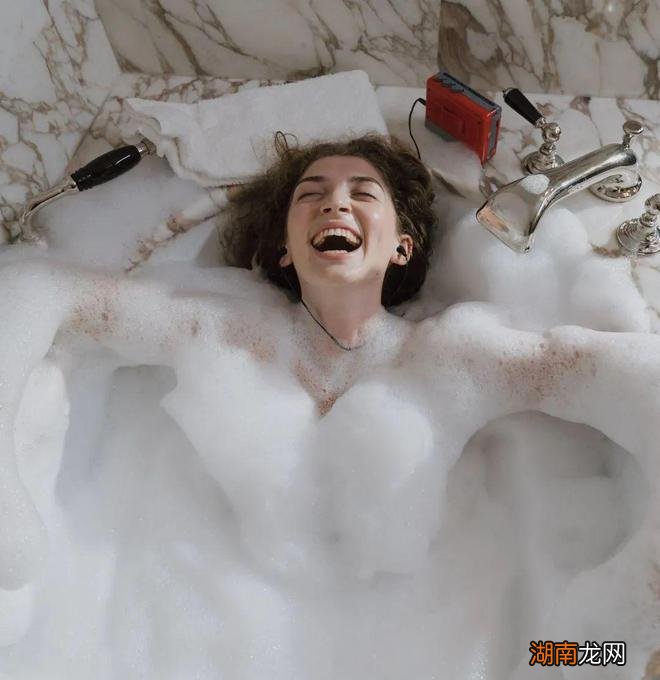 20万+篇笔记教你正确打开方式的“酒店浴缸”真的不多余吗？
