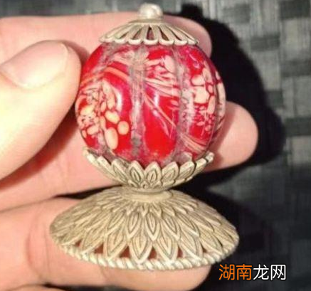 清朝官员头上的珠子究竟有多值钱 一品大臣头上的就价值20万