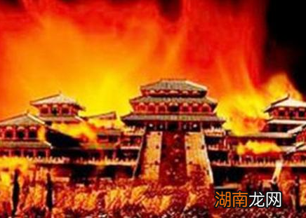 揭秘秦始皇陵里面之谜 里面到底是完好无损还是空无一物