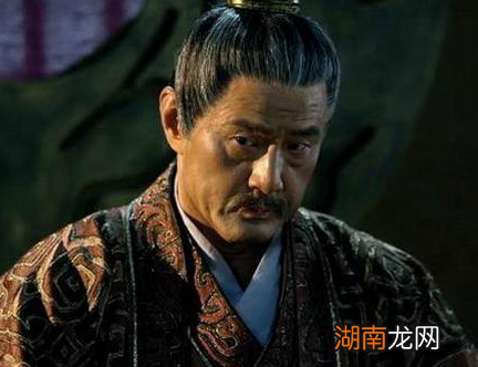 赵王迁为什么会中计杀了李牧 一为军权,二为王权