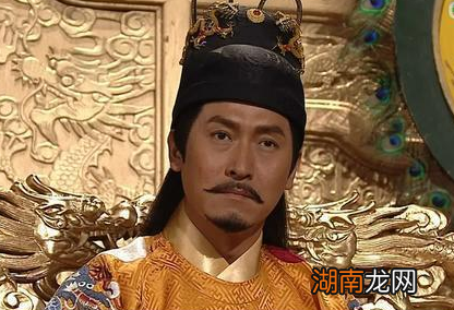 朱棣登基当上皇帝之后 朱棣为什么要杀光朱允炆的后宫