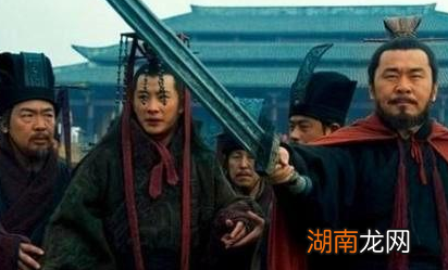 曹丕篡汉之后汉献帝生活过的还是不错的 曹丕为什么没有杀汉献帝