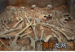 朱元璋重启活人殉葬制度!明朝陪葬的嫔妃有多少?