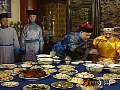 揭秘皇帝吃冷菜冷饭之谜 古代帝王真的是吃冷的吗