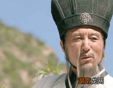 诸葛亮为什么让刘禅做一个挂名天子 而不是直接还政给刘禅