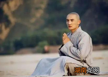 道教与佛教同属于宗教一类 为什么会出现灭佛留道的现象