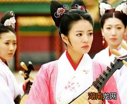 古代阶级分化非常严重 皇宫中的妃子们的工资又是什么样的