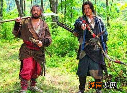 古代土匪靠着拦路劫财来换取生计 他们为什么不去抢劫赶考的书生