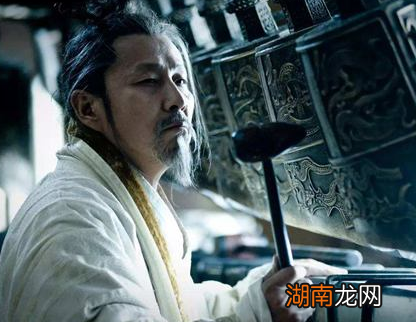 暴戾之徒项羽被后人看作英雄 刘邦善待百姓为什么会是一个小人