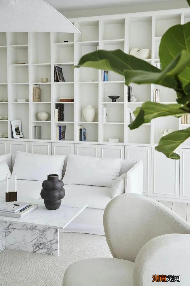 装修 灵感 | 仙气十足的白色豪宅，比深色高级多了