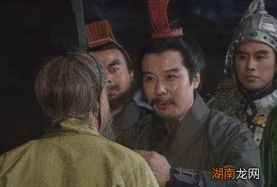 刘备招兵买马的钱是从哪里来的?