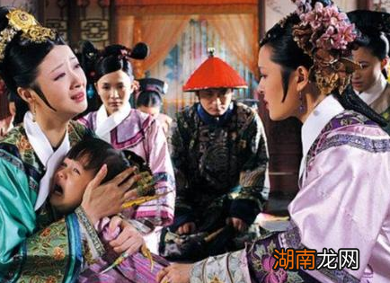 清朝时期的后宫到底是什么样的 电视剧演的都是真的吗