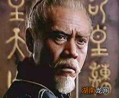 秦始皇临死前的三件诡异事件 这三件事情分别是什么