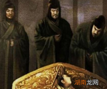 所谓的十常侍乱政到底是什么样的 这里边到底有多少人