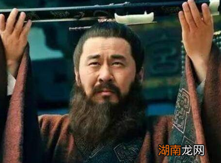 郭嘉不死就没有三国 郭嘉实力有那么恐怖吗