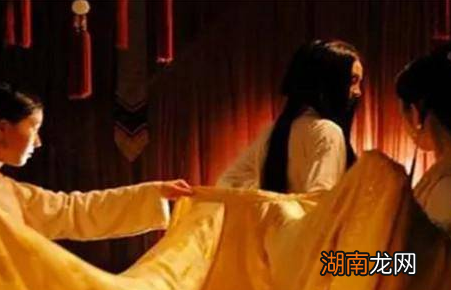 古代妃子侍寝时如果来例假 这个问题又是怎么解决的