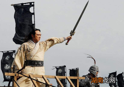 蔡国灭亡的原因是什么?一件衣服引发的战争