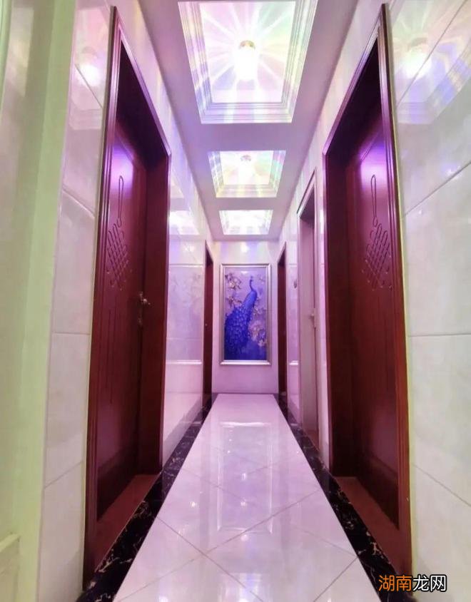 不是被逼无奈，家里别这样搞软装，不仅不时尚，可能还会更土