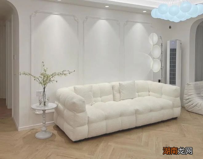 不是被逼无奈，家里别这样搞软装，不仅不时尚，可能还会更土