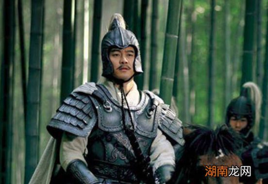 令董卓忌惮不已的孙坚,最后是怎么死的?