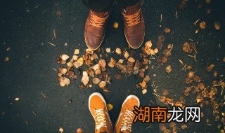 初中孩子攀比鞋子怎么办 初中孩子攀比鞋子怎么办呢