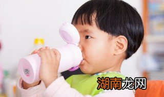 如何挑选水杯 怎么样给宝宝挑选好水杯