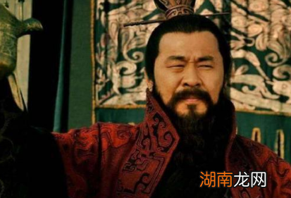 魏蜀吴三国鼎立的时候,谁的优势最大呢?