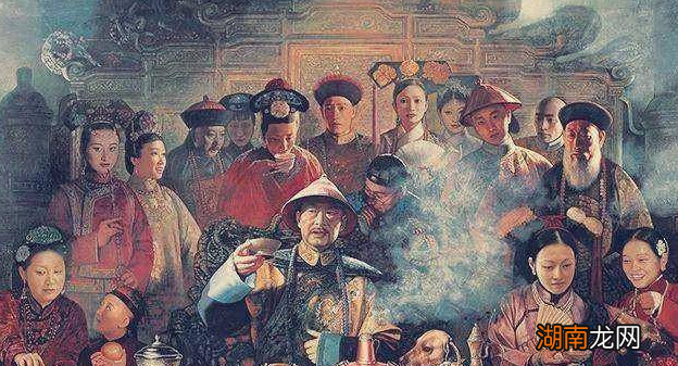 乾隆为何对张廷玉百般刁难?