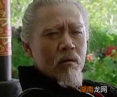 汉武帝和秦始皇一样穷兵黩武 汉朝为何没有灭亡