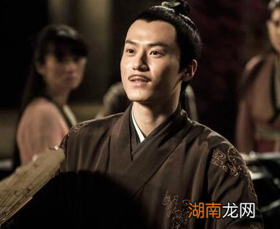 古代青楼中为什么要养一群壮汉 他们主要负责什么事情