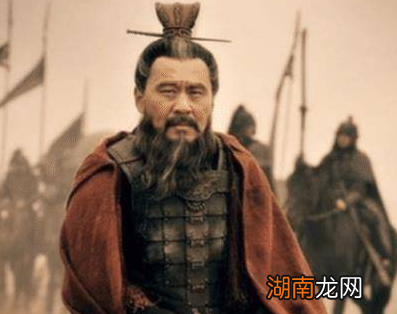 曹操为什么一定要杀了伏皇后？