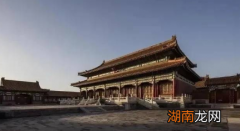 乾隆皇帝死后，他的50多个妃子如何安置？