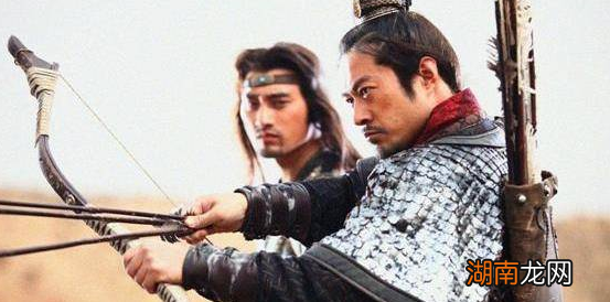 古人打仗前把箭放在粪池里浸泡是为了什么?