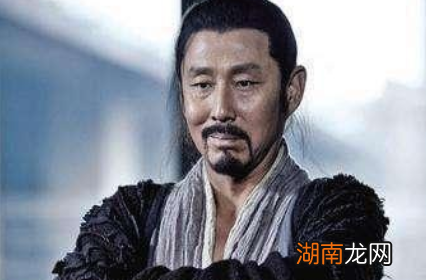 被嫂子嫌弃的刘邦称帝后，如何对待大哥一家的？