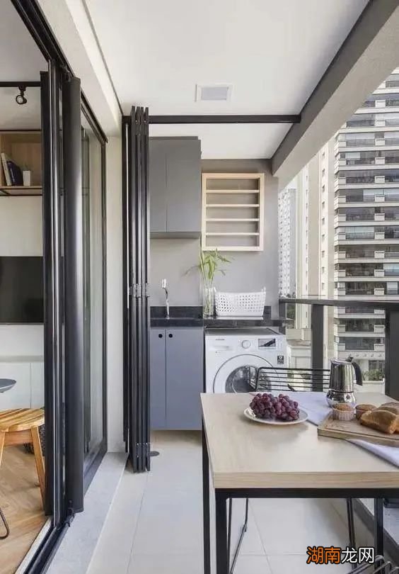 若再给我一次选择，定将餐边柜连着这4个柜子一起打，省地又好用