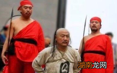 古代砍头为什么要公开斩首 古人为什么还要去围观