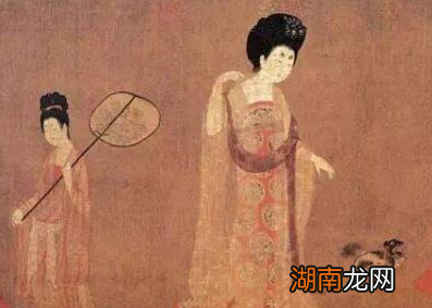 杨玉环令李隆基痴迷不已，为何她没能成为皇后？