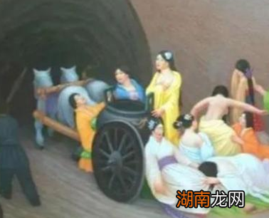 古代被皇帝殉葬的妃子 他们死后为什么会双腿分开