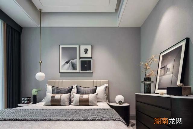 135㎡现代轻奢，稳重舒适的配色，轻奢华丽的材质，装得很高级