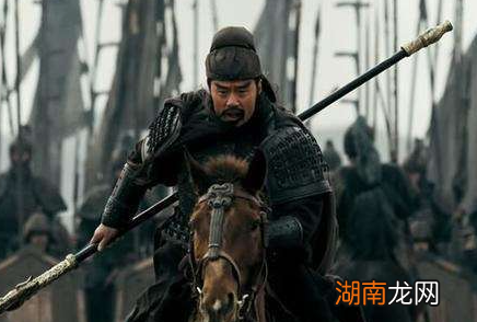 曹操如此厚待关羽,为何关羽却非要离开呢?