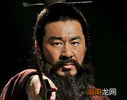 不可一世的曹操,为何会在赤壁之战中失败?