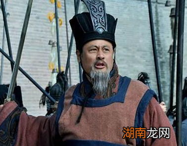 曹操有称帝自立的心吗？他为什么没有这么做呢？