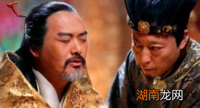 皇帝装瞎3年,亲眼目睹皇后出轨