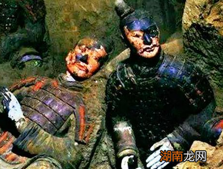 在古代颜色那么多 秦国为何对黑色如此崇尚