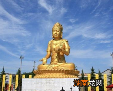 武则天为什么创造“曌”这个字,并将这字作为名字?