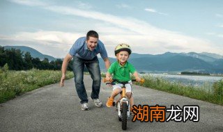 如果我是爸爸怎么管教孩子 怎么治不管孩子的爸爸