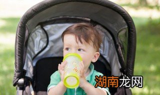 孩子被忽视怎么安慰 被忽视的孩子怎么克服